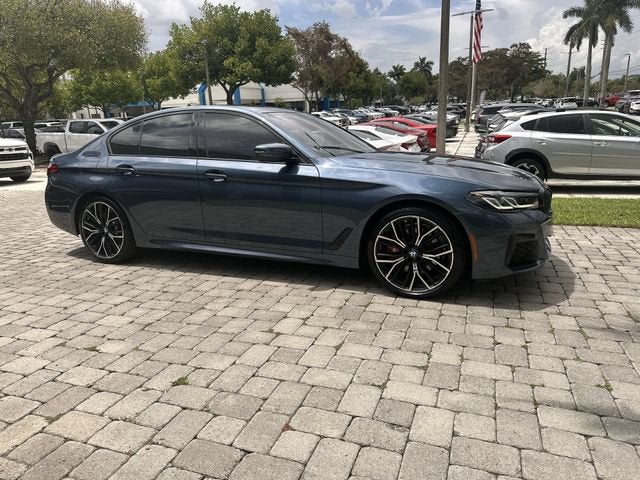 2023 BMW 5 Series 530i