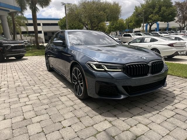 2023 BMW 5 Series 530i