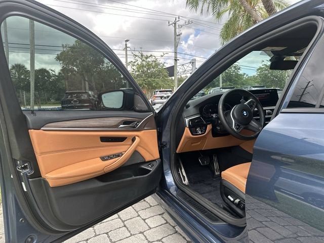 2023 BMW 5 Series 530i