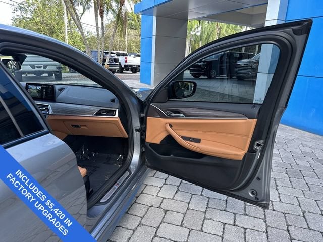 2023 BMW 5 Series 530i