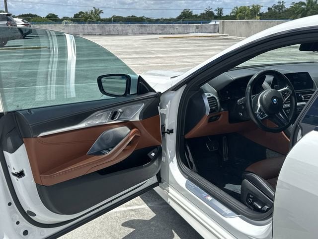 2020 BMW 8 Series 840i