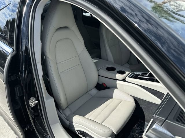 2022 Porsche Panamera 4S