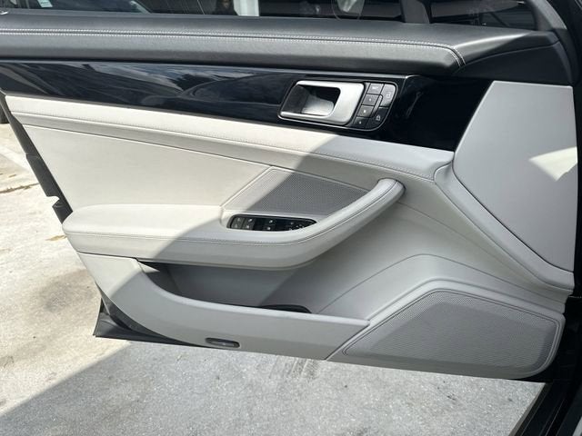 2022 Porsche Panamera 4S