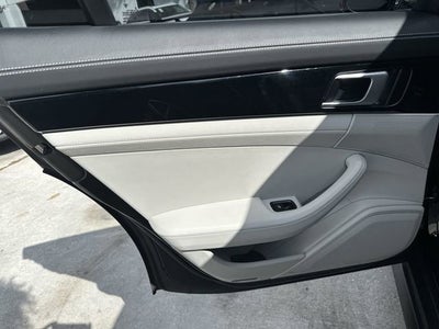 2022 Porsche Panamera 4S