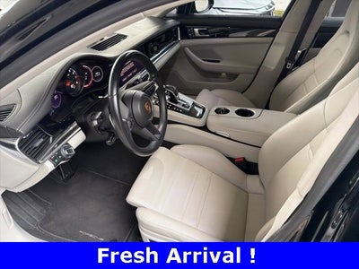 2022 Porsche Panamera 4S