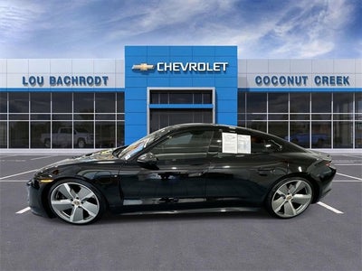 2020 Porsche Taycan Turbo