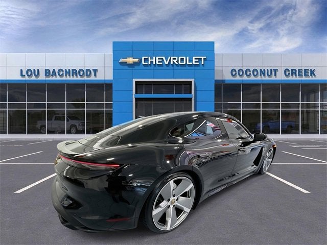 2020 Porsche Taycan Turbo