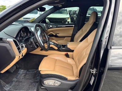 2018 Porsche Cayenne PLATINUM EDITION