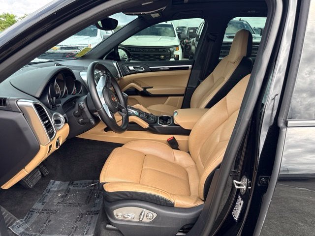 2018 Porsche Cayenne PLATINUM EDITION