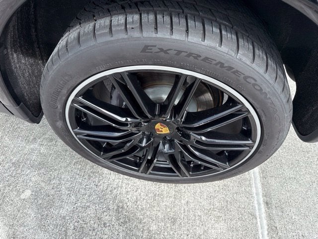 2018 Porsche Cayenne PLATINUM EDITION