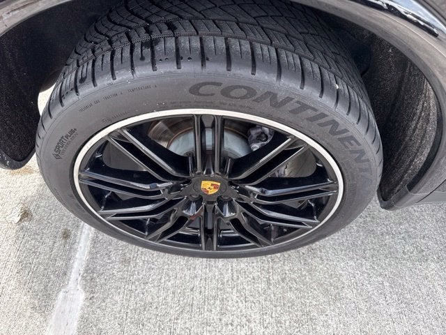 2018 Porsche Cayenne PLATINUM EDITION