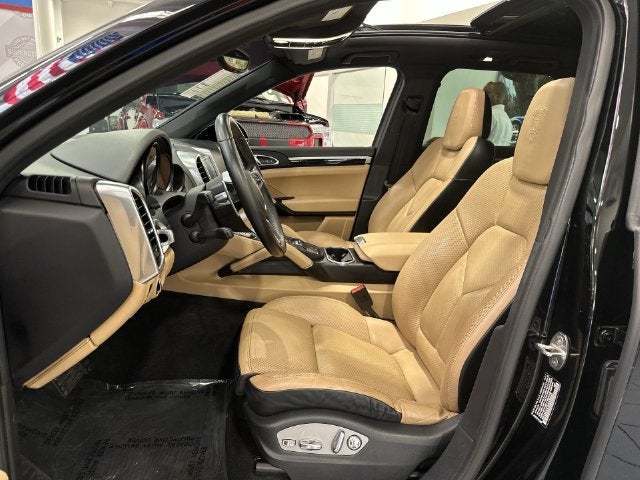 2018 Porsche Cayenne PLATINUM EDITION