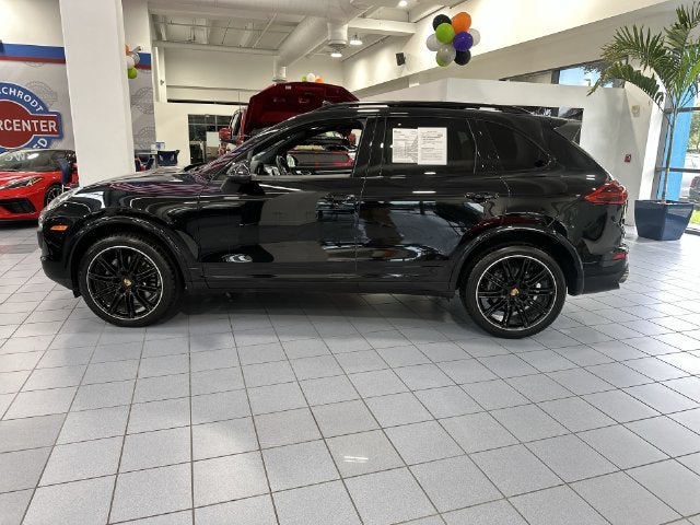 2018 Porsche Cayenne PLATINUM EDITION