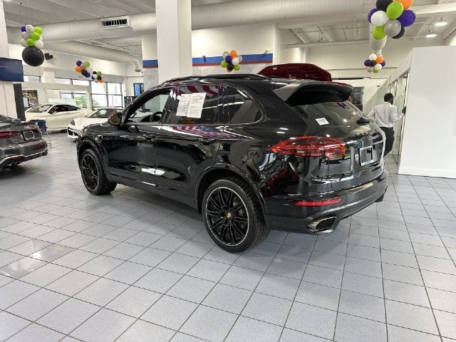 2018 Porsche Cayenne PLATINUM EDITION