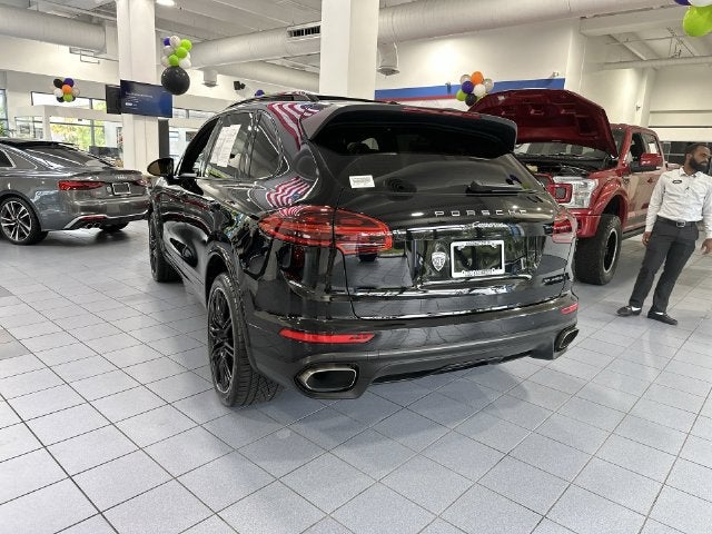 2018 Porsche Cayenne PLATINUM EDITION