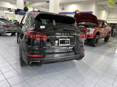 2018 Porsche Cayenne PLATINUM EDITION