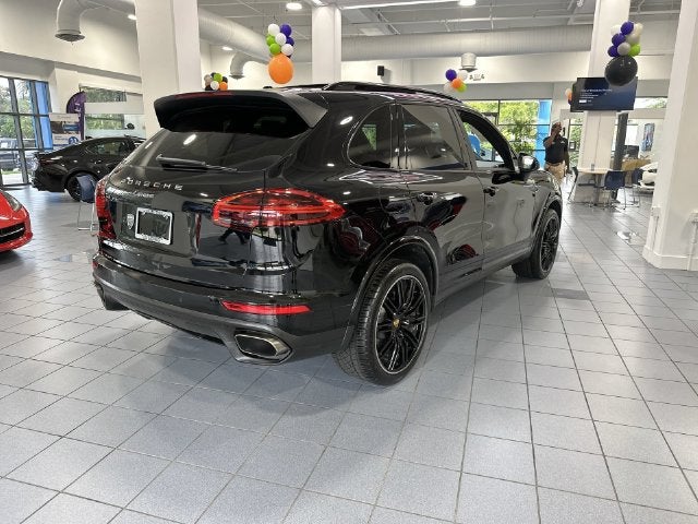 2018 Porsche Cayenne PLATINUM EDITION