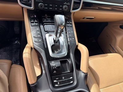 2018 Porsche Cayenne PLATINUM EDITION