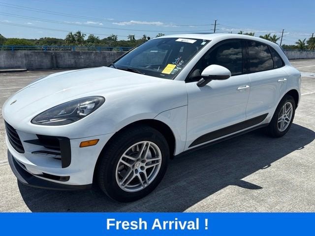 2020 Porsche Macan Base