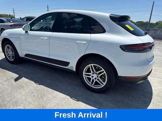2020 Porsche Macan Base