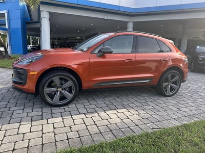 2024 Porsche Macan 4DR AWD