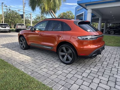 2024 Porsche Macan 4DR AWD