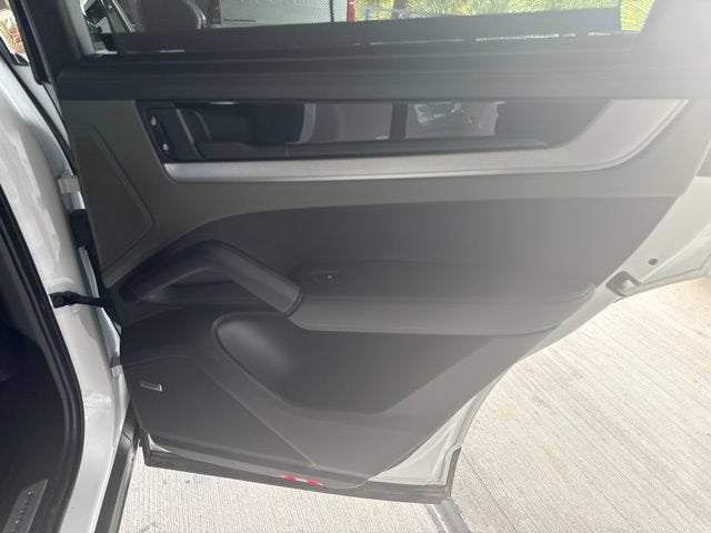 2024 Porsche Cayenne 4DR AWD