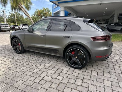 2018 Porsche Macan Turbo