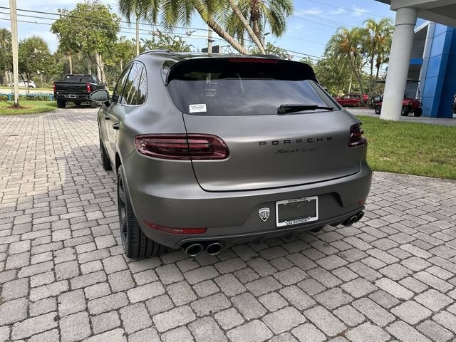 2018 Porsche Macan Turbo