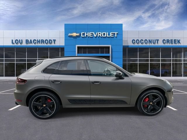 2018 Porsche Macan Turbo