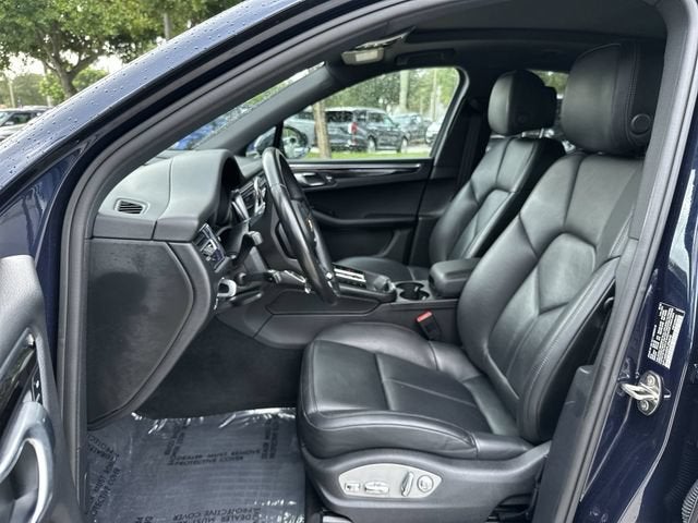 2023 Porsche Macan S