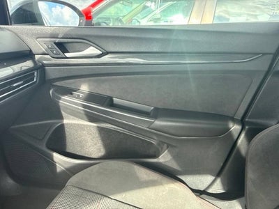 2023 Volkswagen Golf GTI SE