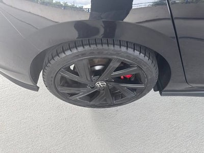 2023 Volkswagen Golf GTI SE