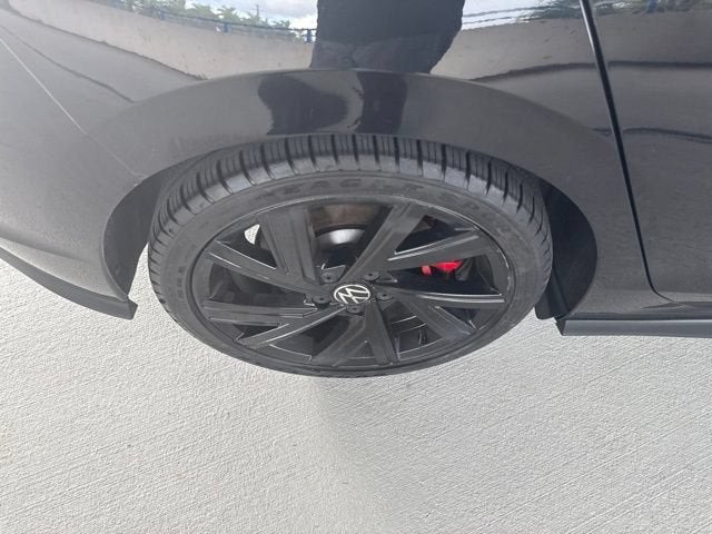 2023 Volkswagen Golf GTI SE