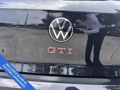 2023 Volkswagen Golf GTI SE