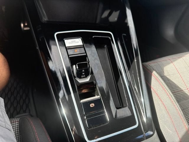 2023 Volkswagen Golf GTI SE