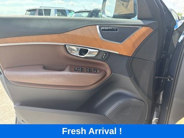 2023 Volvo XC90 Plus
