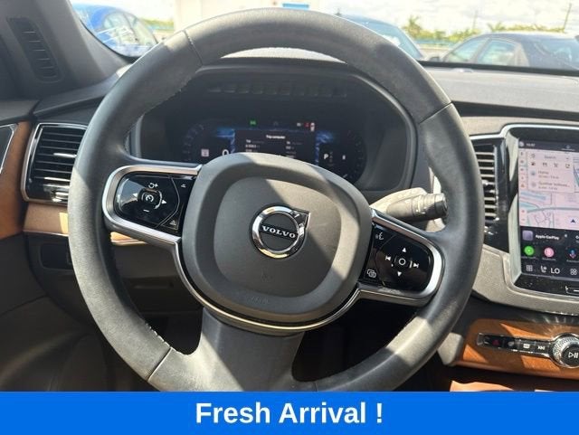 2023 Volvo XC90 Plus