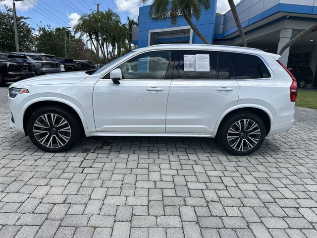 2020 Volvo XC90 Momentum