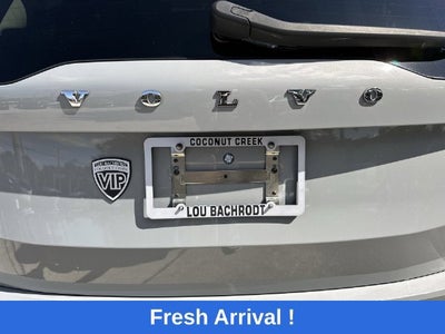 2024 Volvo XC90 Core Bright Theme