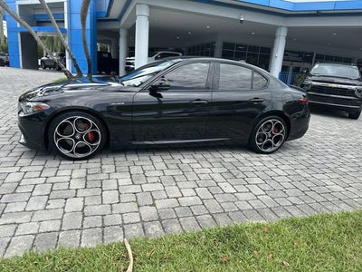 2022 Alfa Romeo Giulia Veloce