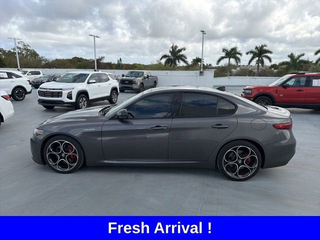 2022 Alfa Romeo Giulia Veloce