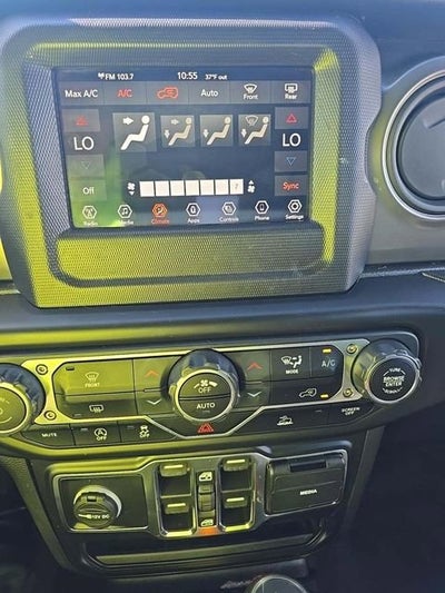 2022 Jeep Wrangler Unlimited Willys