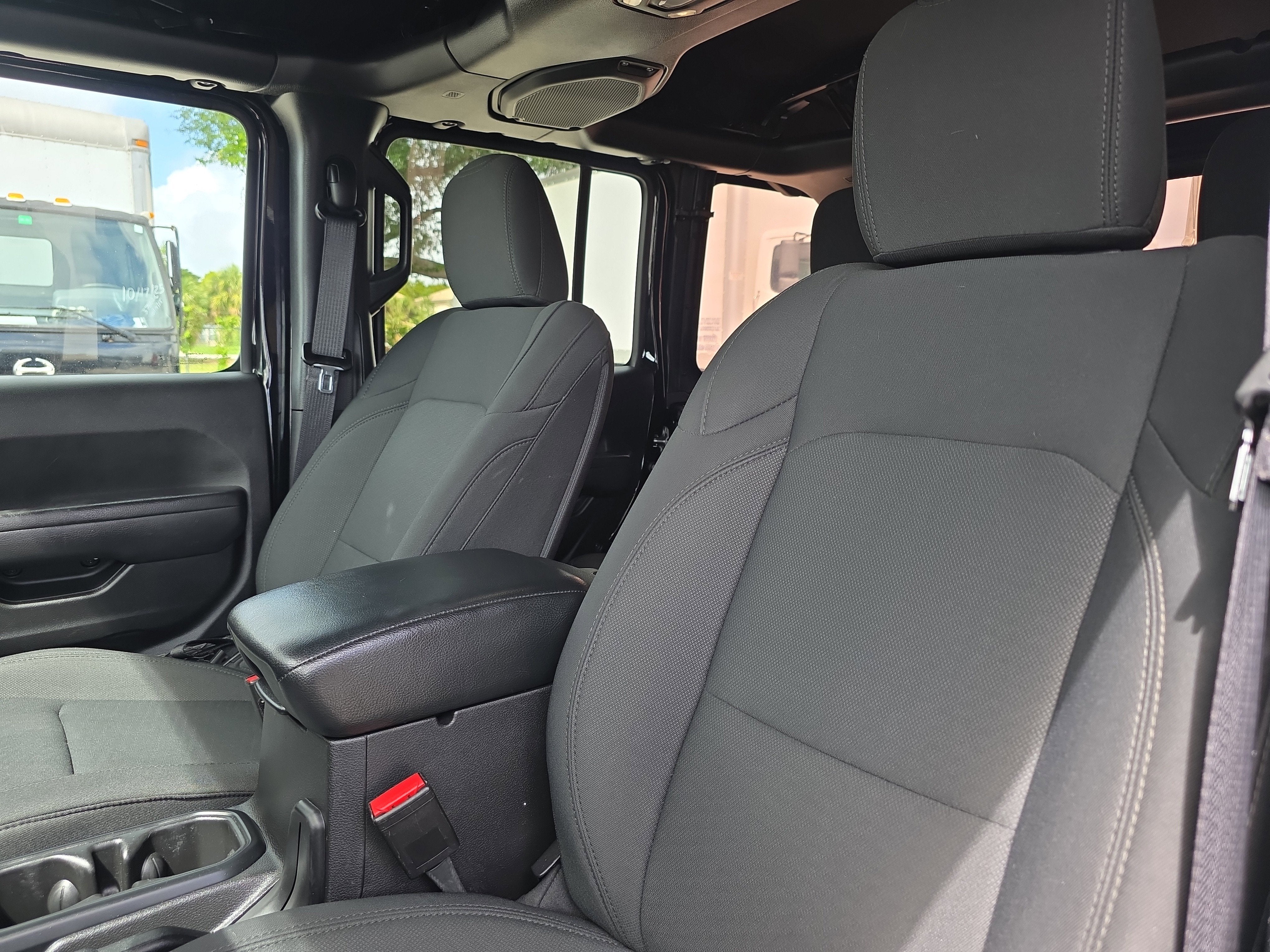 2022 Jeep Wrangler Unlimited Willys