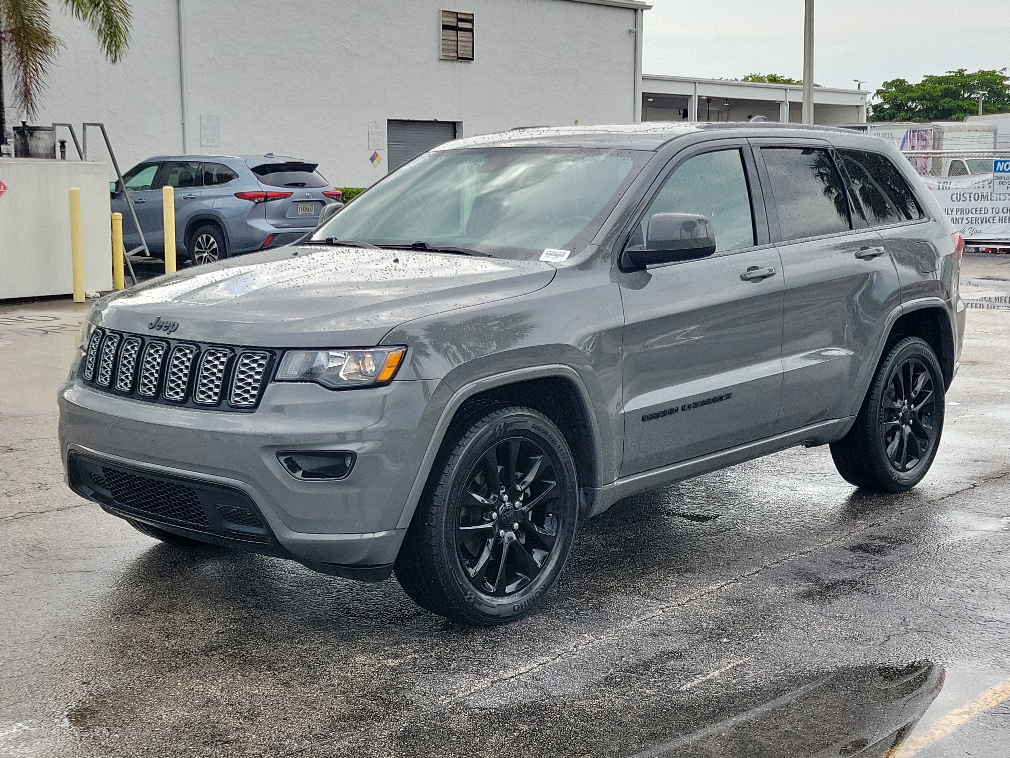 2020 Jeep Grand Cherokee Altitude