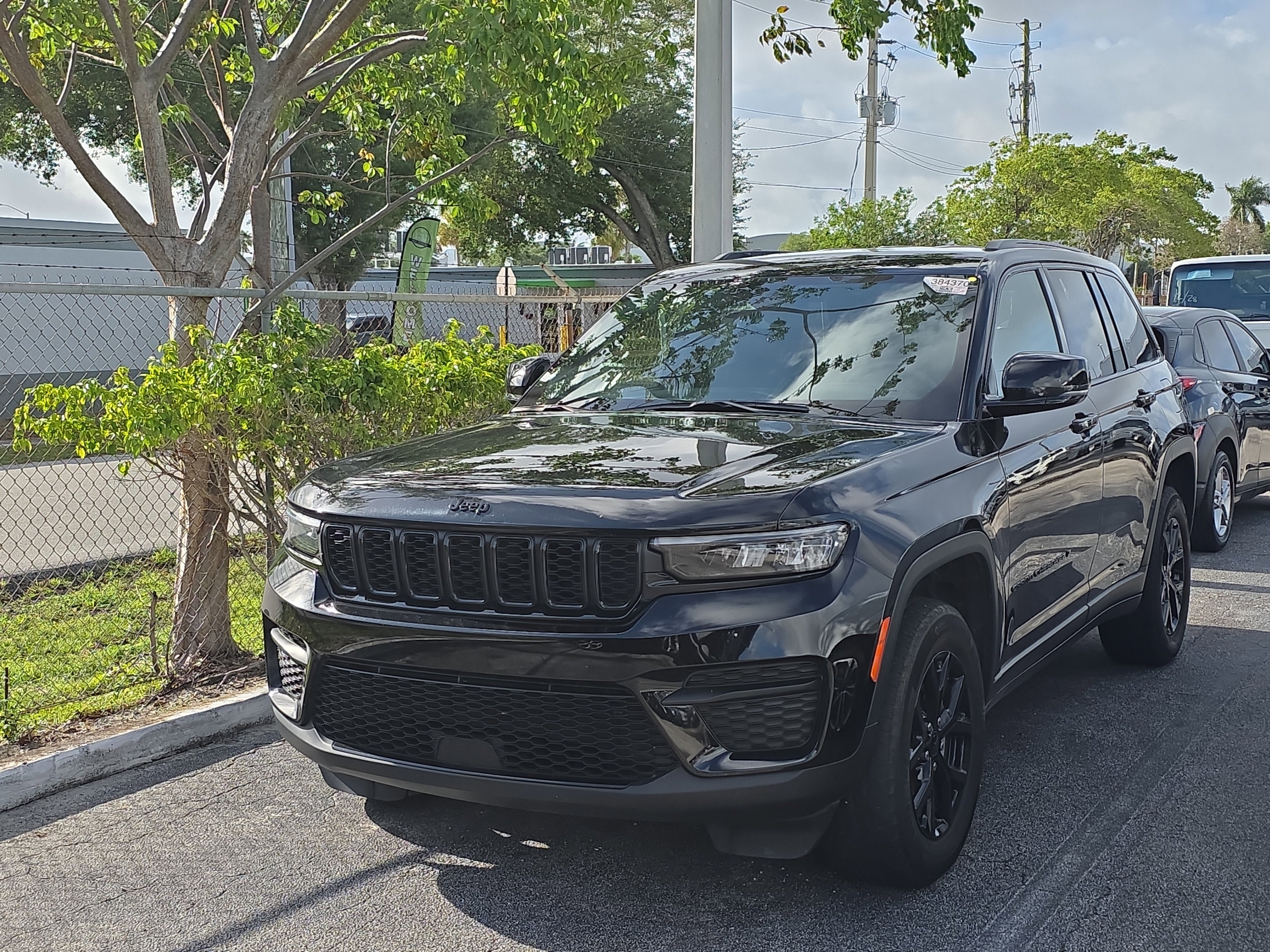 2024 Jeep Grand Cherokee Altitude