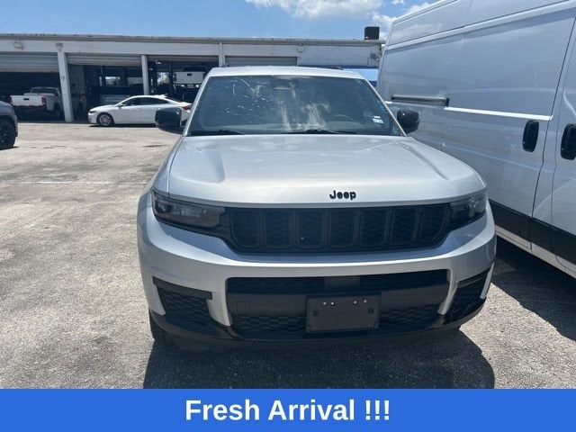2023 Jeep Grand Cherokee L Altitude
