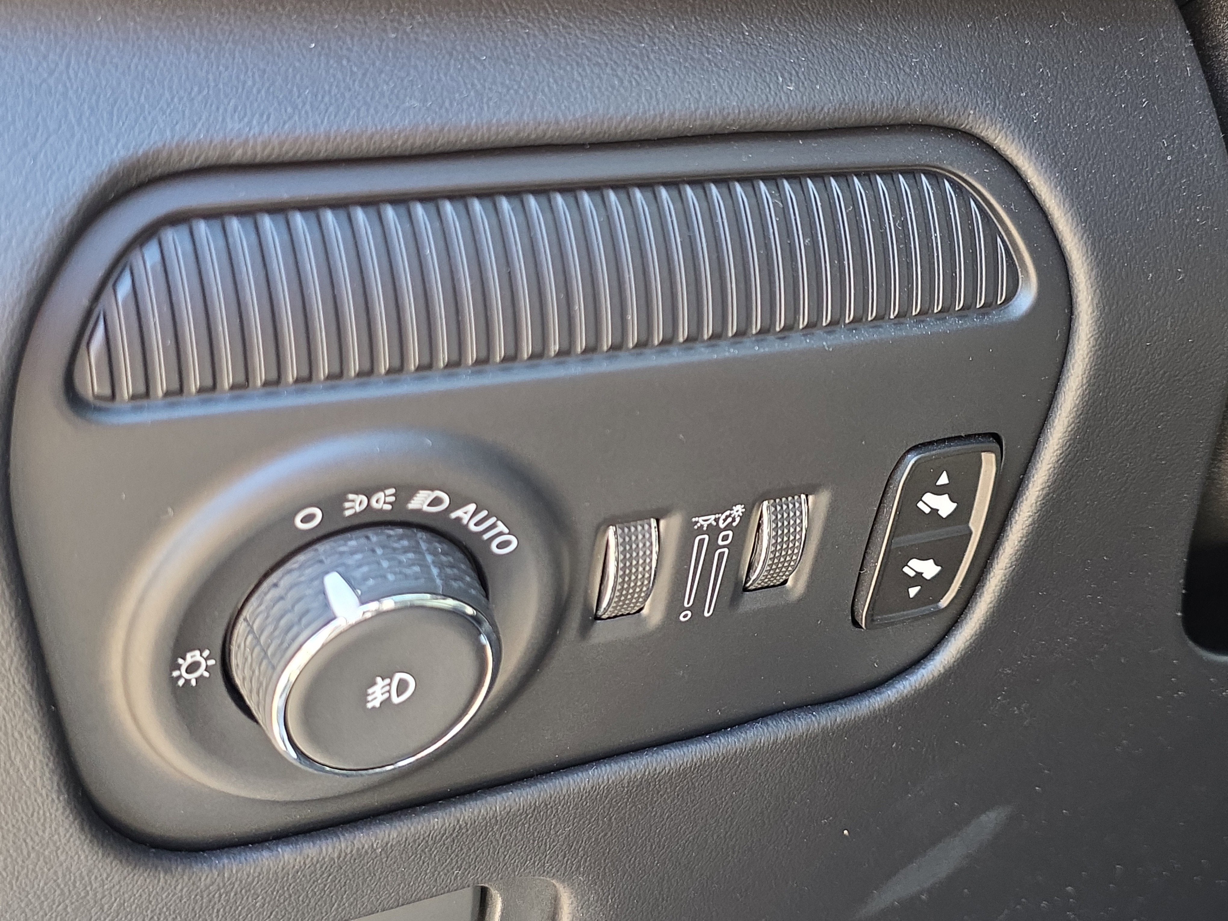2024 Jeep Grand Wagoneer L Series II
