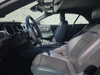 2022 Ford Mustang EcoBoost