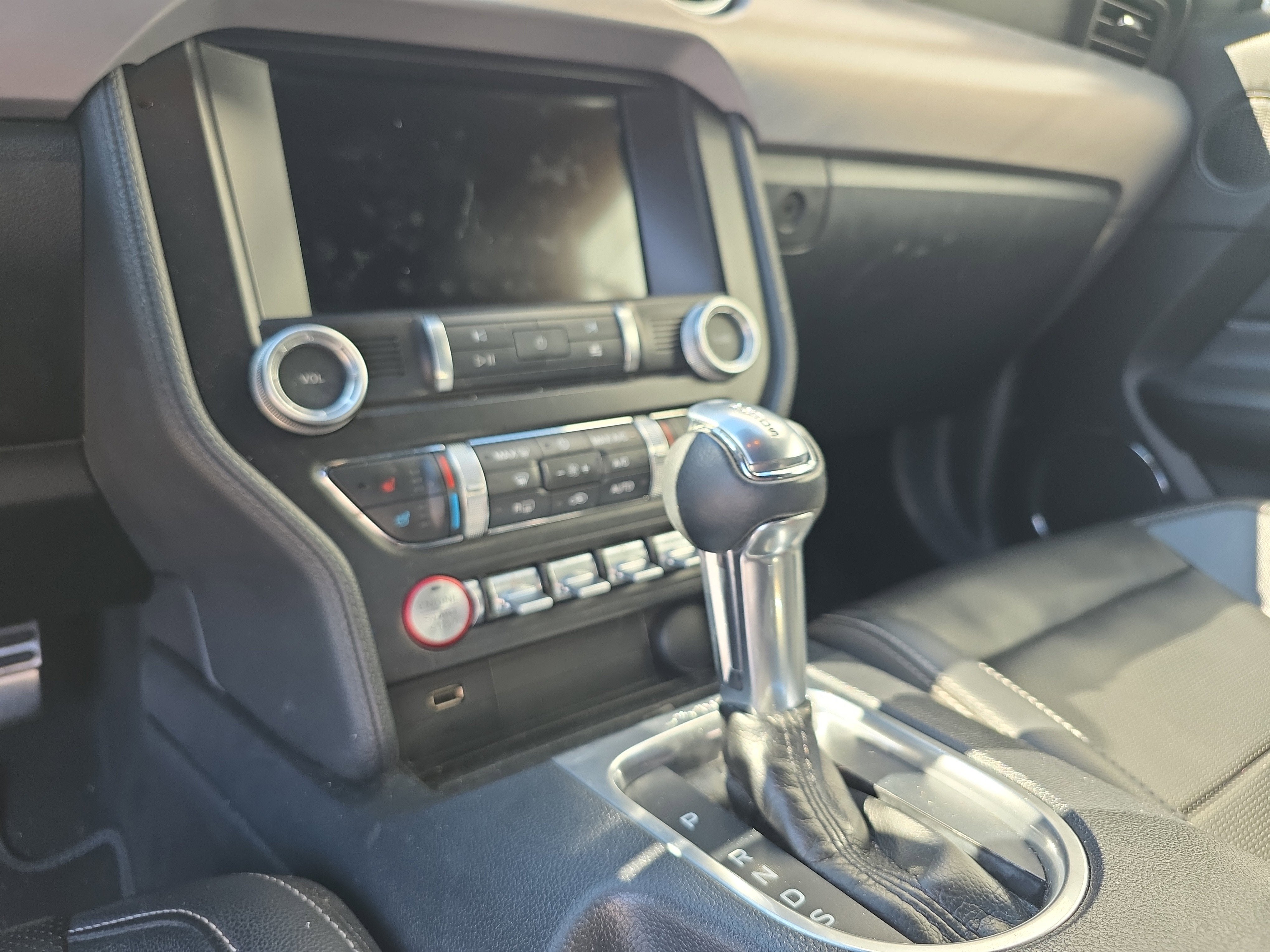 2022 Ford Mustang EcoBoost